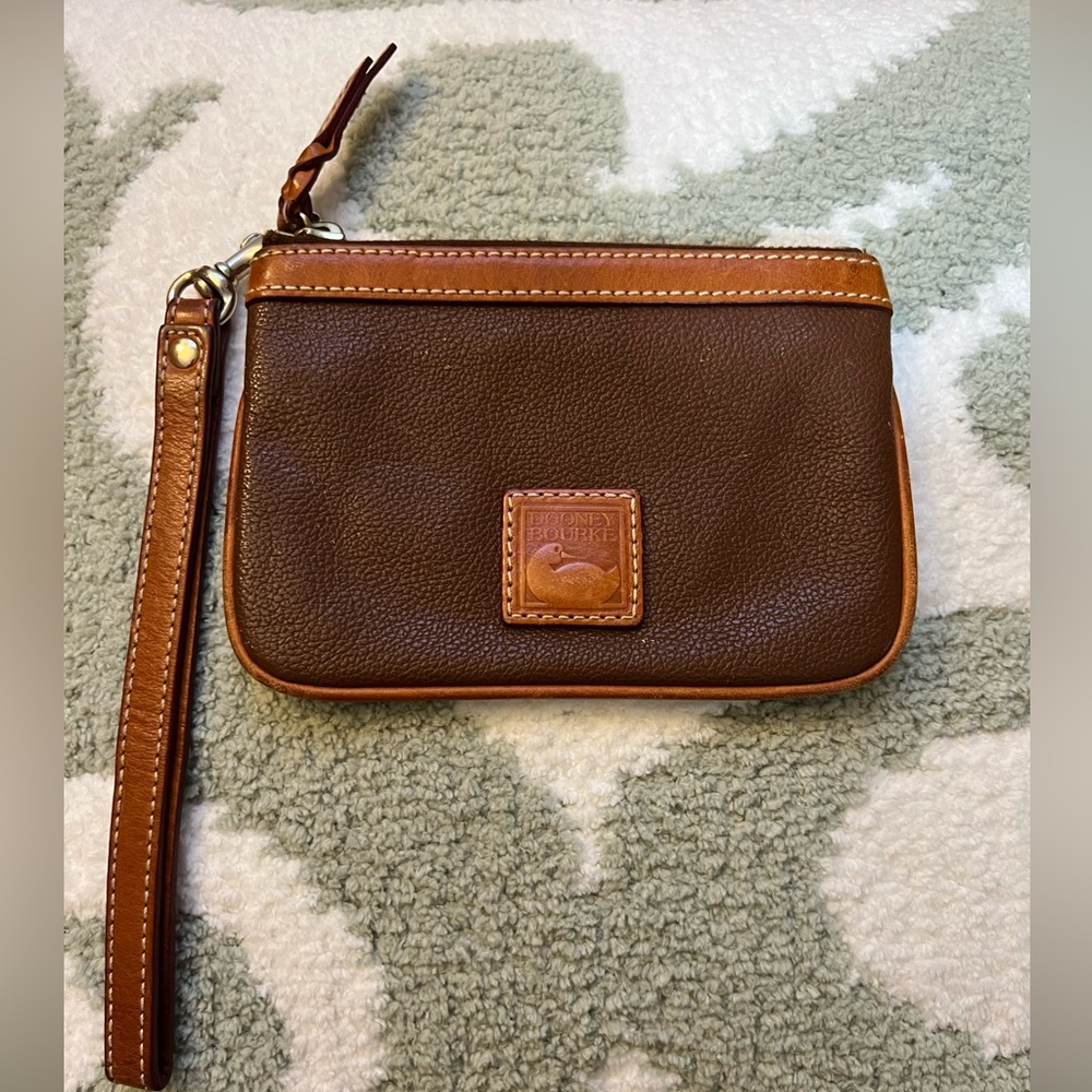 Dooney & Bourne Wristlet